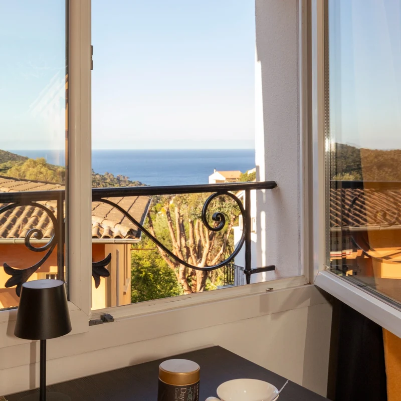 Vue mer depuis la fenetre de la chambre Cesaria